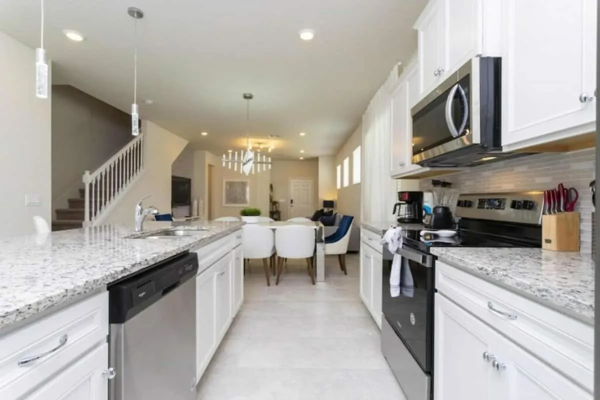 1807 Amazing Brand New House Villa Davenport 0*,